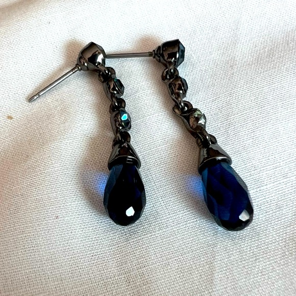 GIVENCHY Blue Crystal Dangling Earrings New on Card Gunmetal Setting - Picture 7 of 10